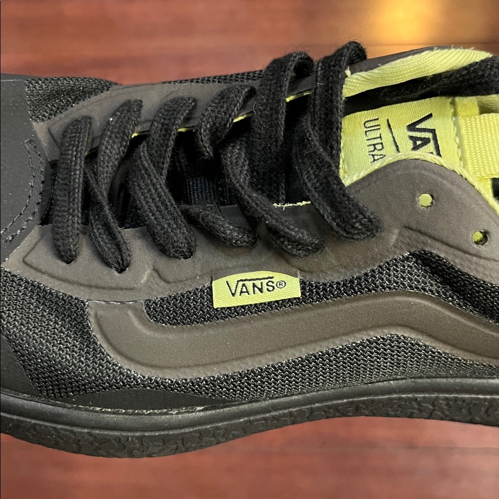 Vans MTE UltraRange Exo Mens 7 / Womens 8.5 Black Brown Shoe Sneaker HALF BOX - Picture 12 of 16